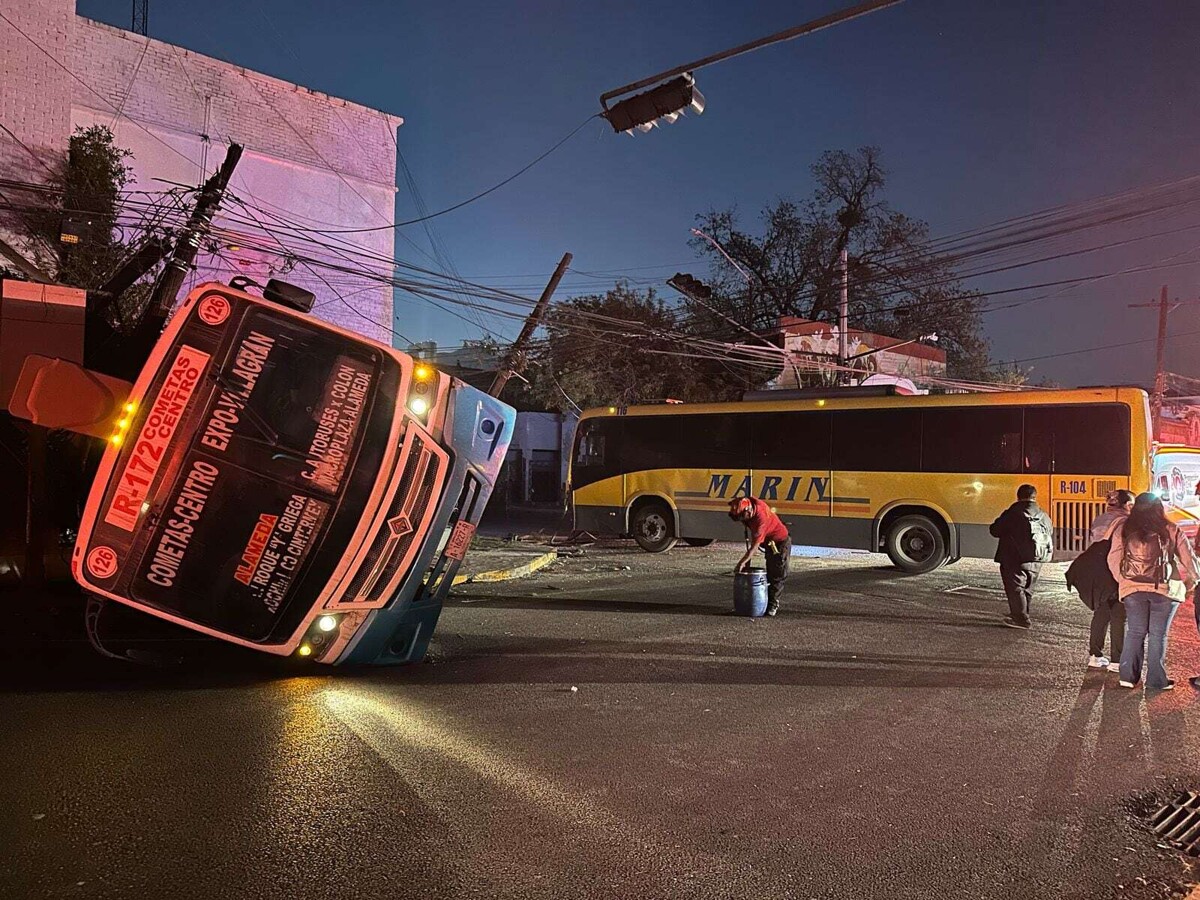 Truck Accident Leaves Seven Injured in Monterrey