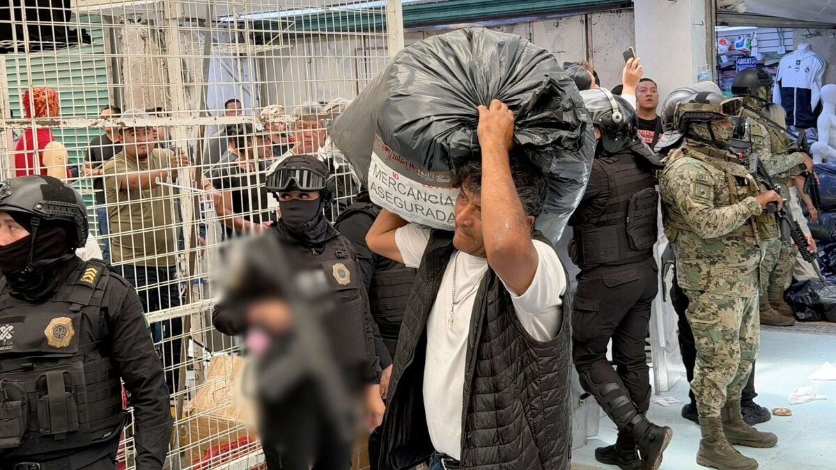 Mexico Seizes World Cup Counterfeit Goods in Tepito Raid
