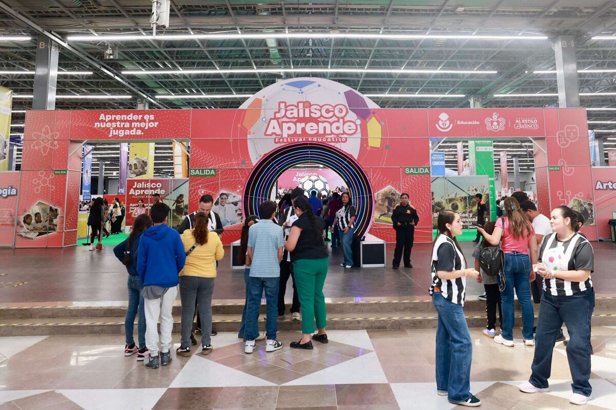 Губернатор Халиско открыл Фестиваль образования 2026