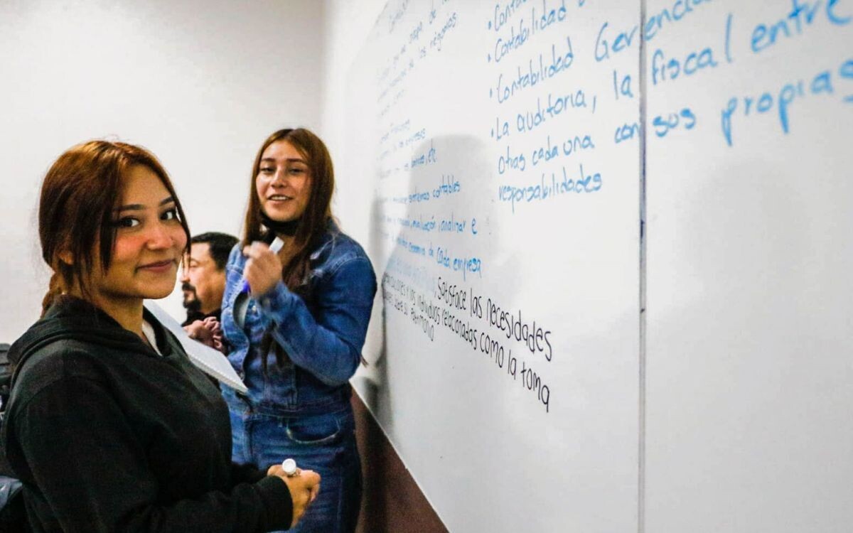 Mexico to Create 330,000 University Slots