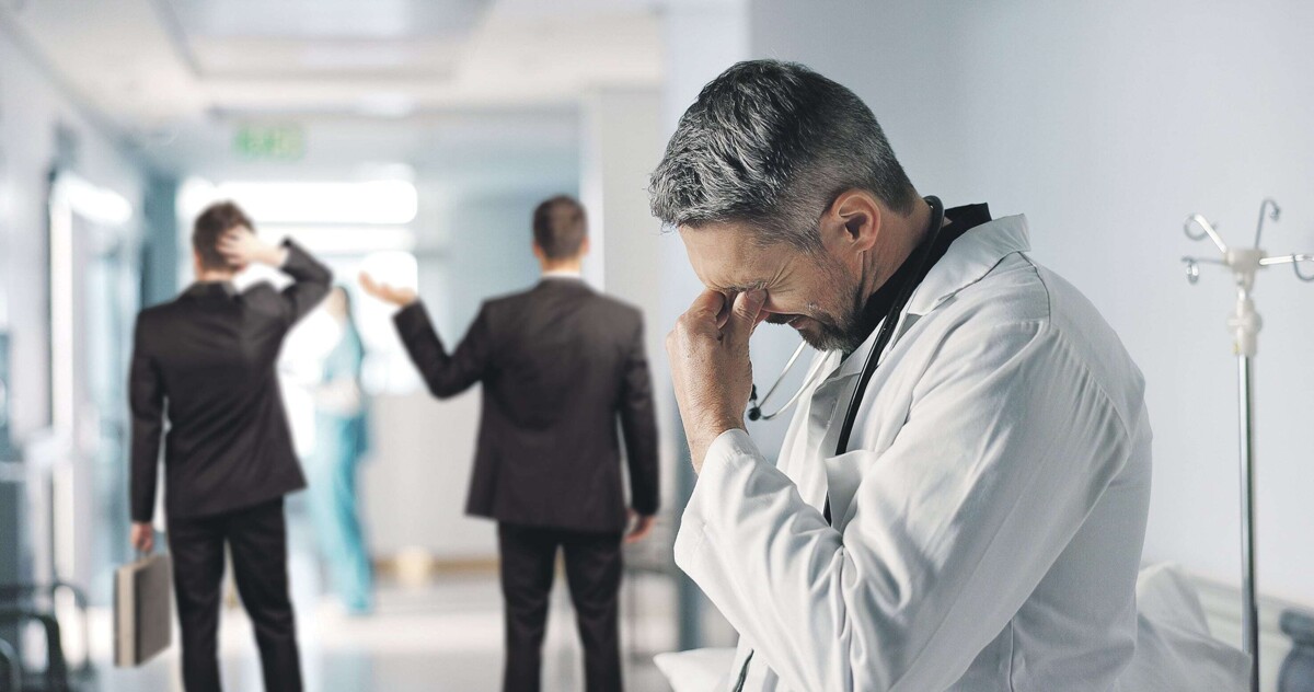 Mexican Doctors: Insurance That Doesn't Protect