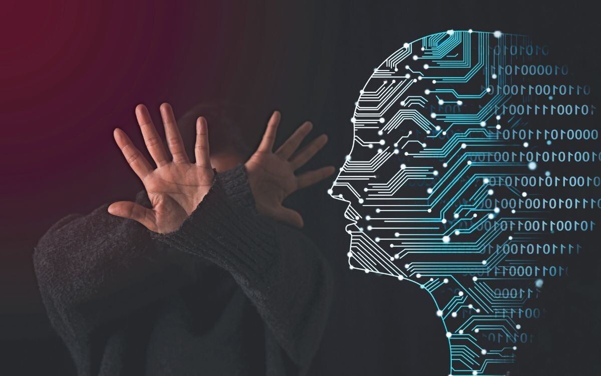 Olimpia Coral Calls for Stronger AI Legislation