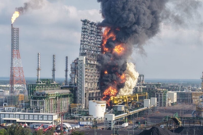 Fire at Mexico's Dos Bocas refinery contained, no injuries reported
