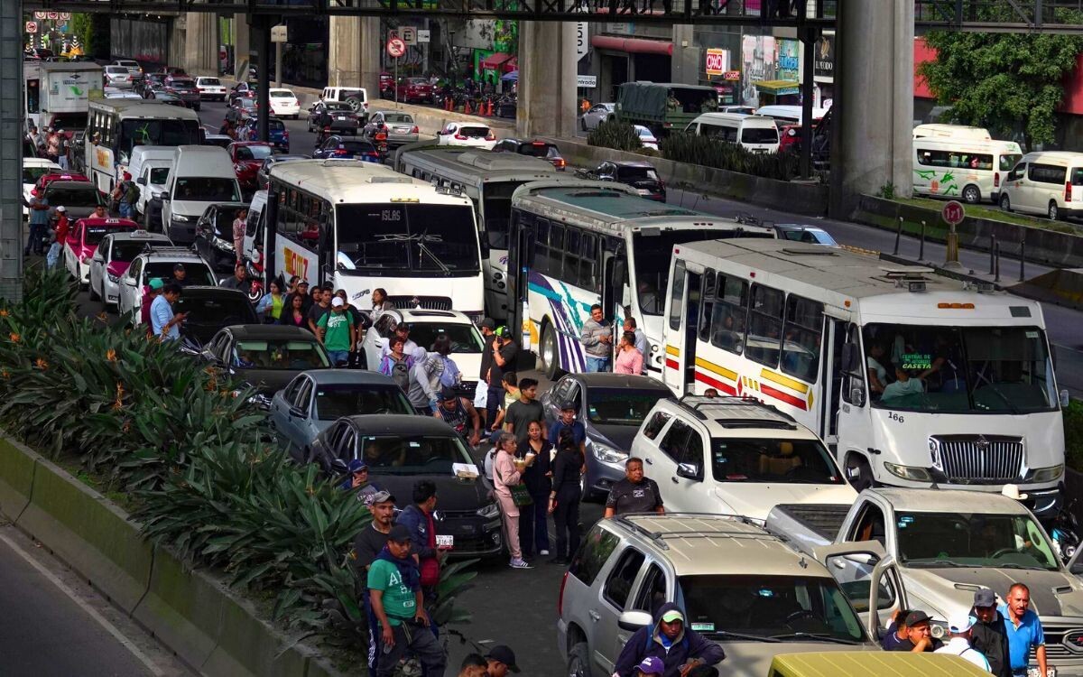 Национальная забастовка фермеров и транспортников в Мексике