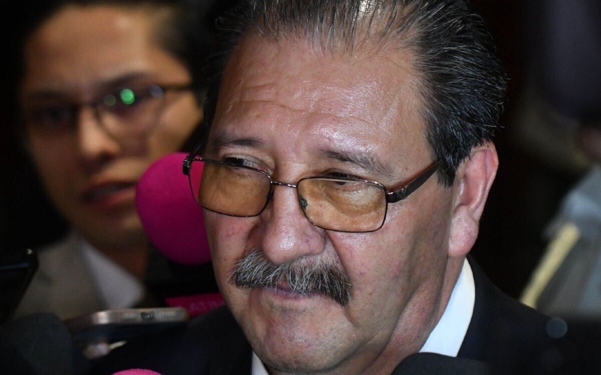 Líder del PT se opone a empatar revocación con elecciones