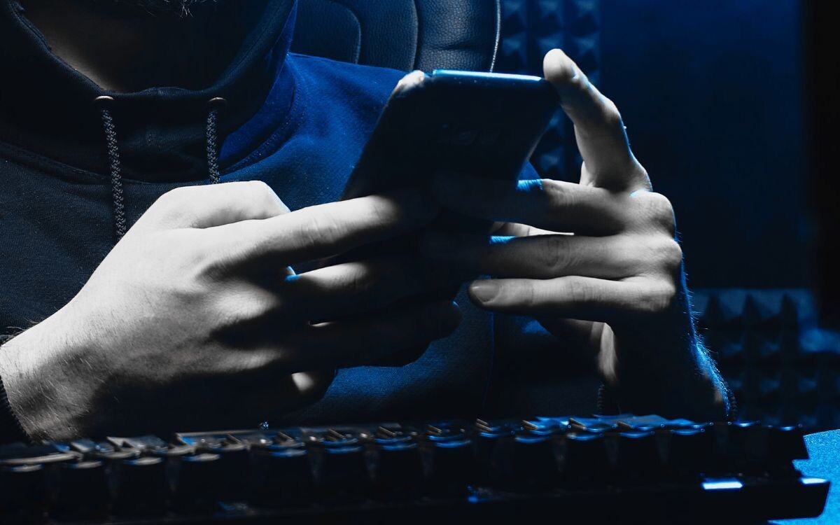 Скандал в мексиканской школе: ИИ использовался для создания порнографии об учениках