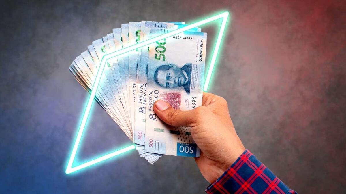 Mexican peso weakens ahead of Banxico's decision