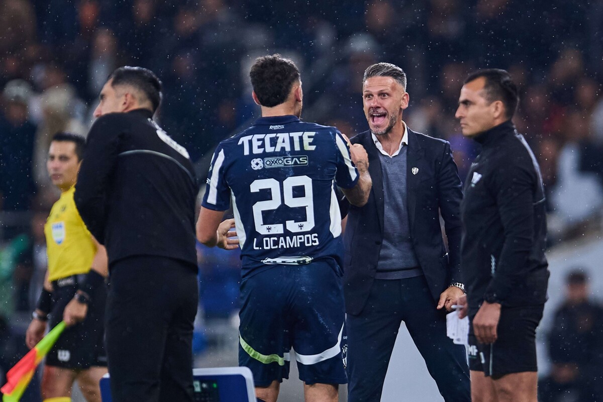 Martín Demichelis Remains Coach of Rayados Amid Speculations