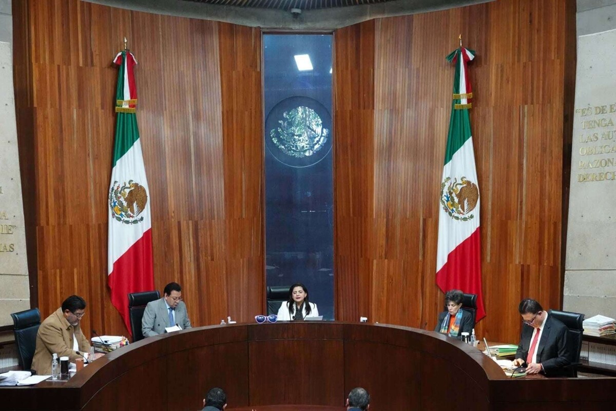 TEPJF Validates Electoral Ballot Design Amid Concerns