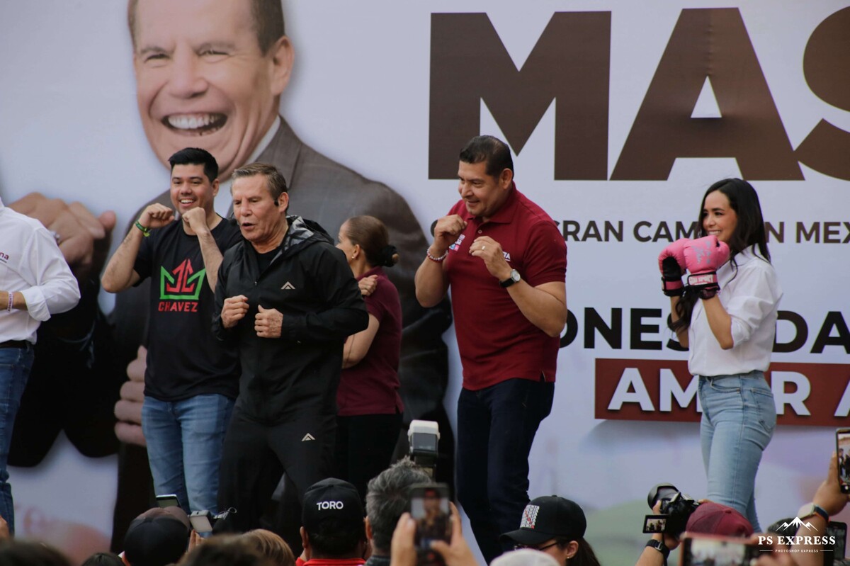 Легендарные боксеры Чавес и Арце проведут показательный бой в Пуэbla