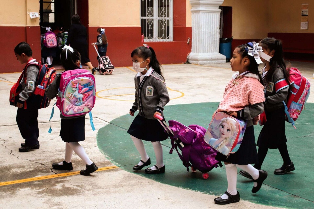 No Classes on October 25 for Basic Education in Mexico