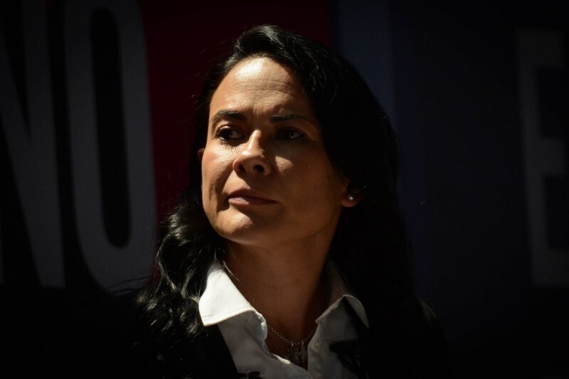 Emotional Controversy at Francisco Rojas' Funeral