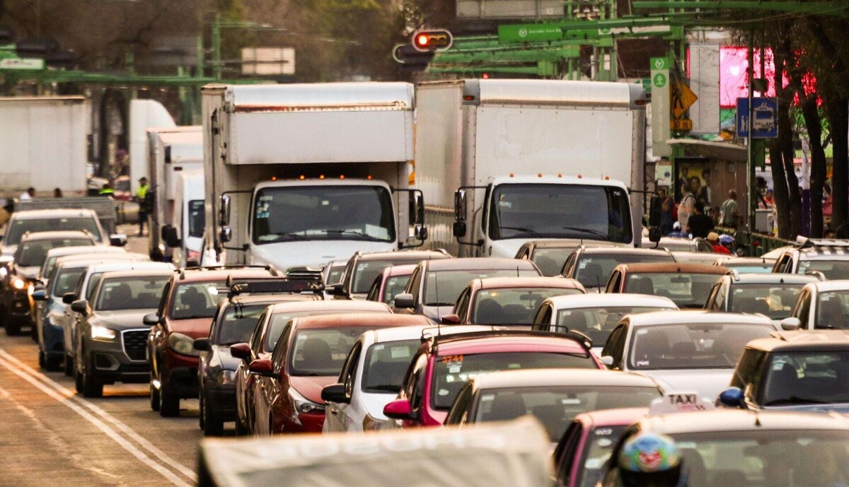 Traffic Disruptions in Mexico City Due to Protests