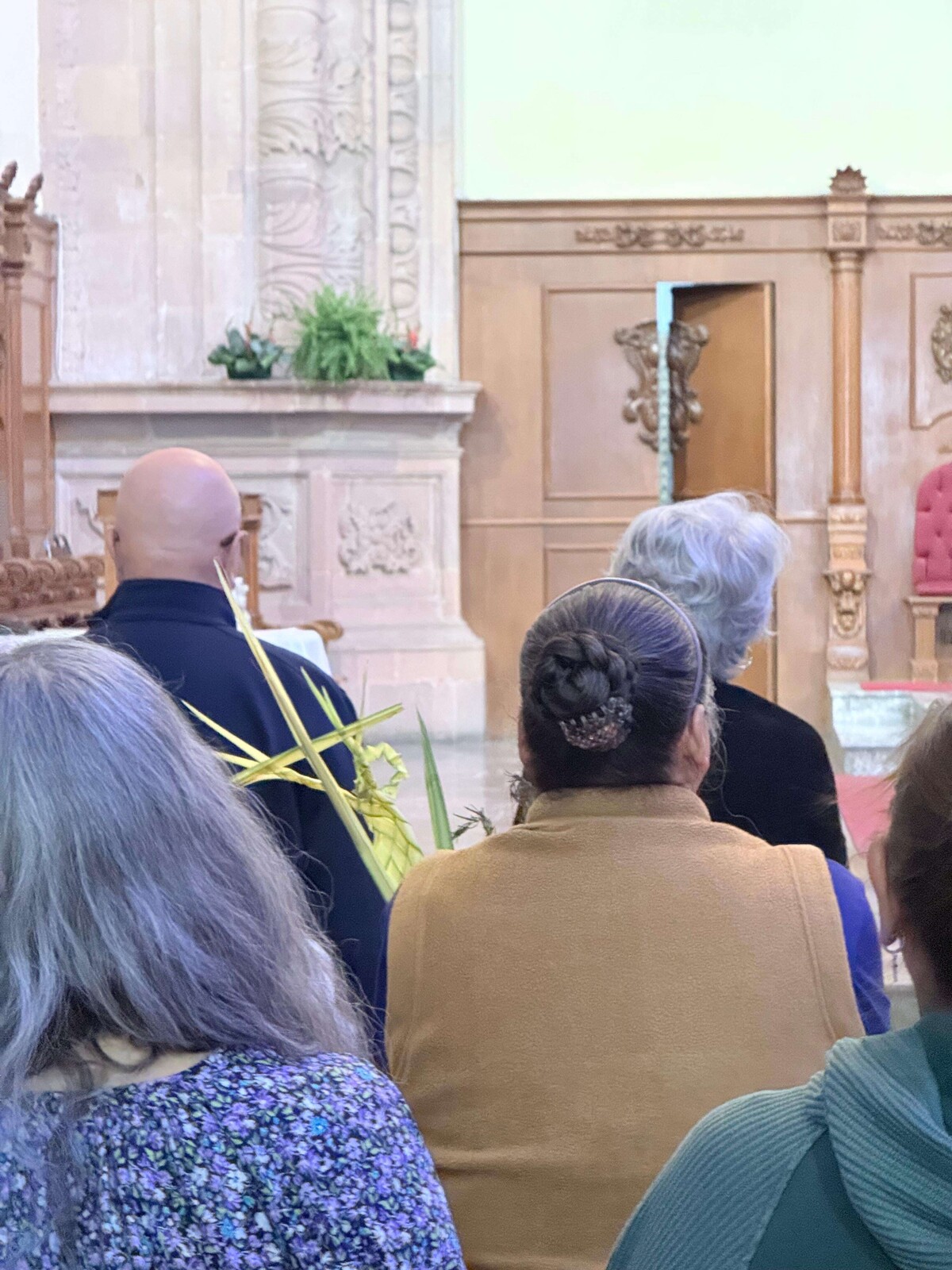 克雷塔罗圣周开始