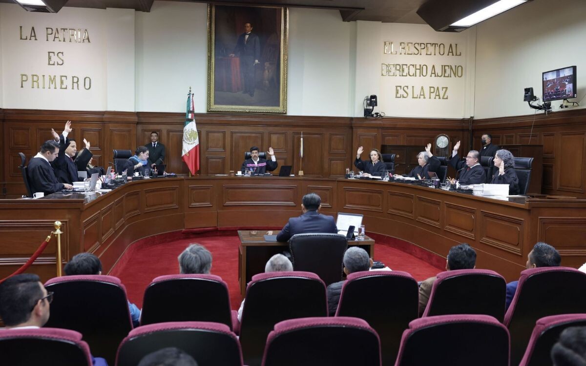 Mexican Supreme Court Approves Account Blocking Without Judicial Order
