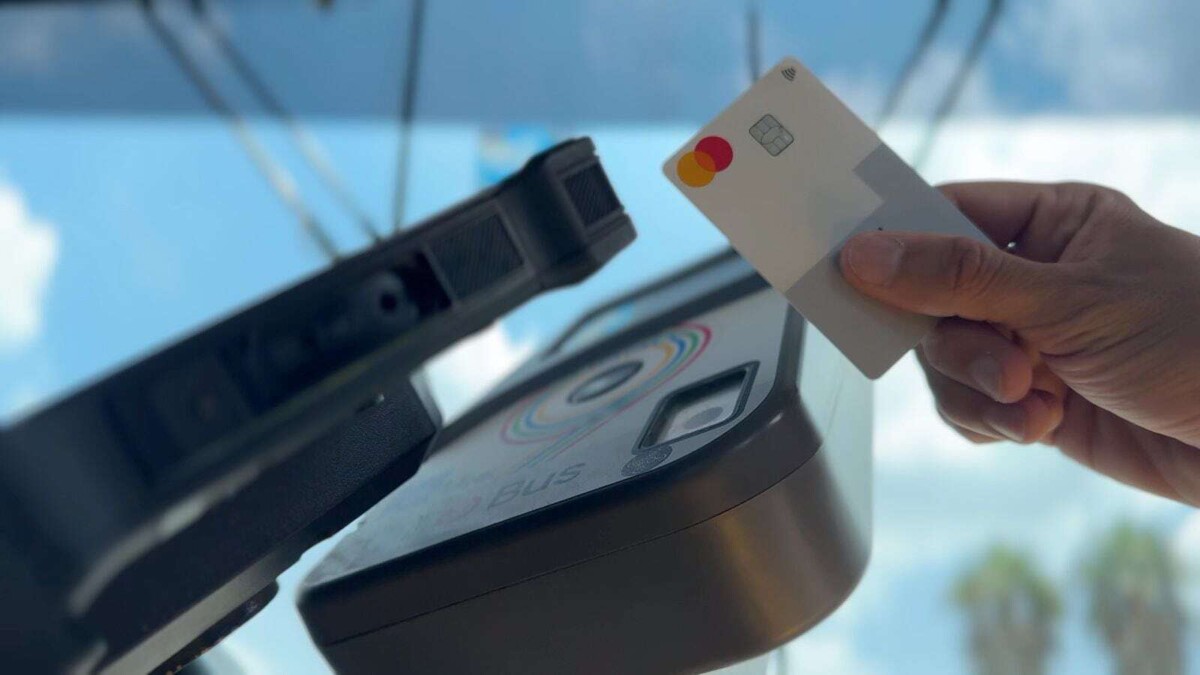 Qrobús Introduces Bank Card Payments | Ours Abroad News