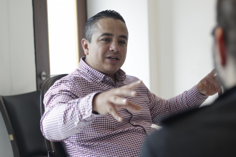 Tension in Mexico City over mayor's attempt to promote his brother for elections