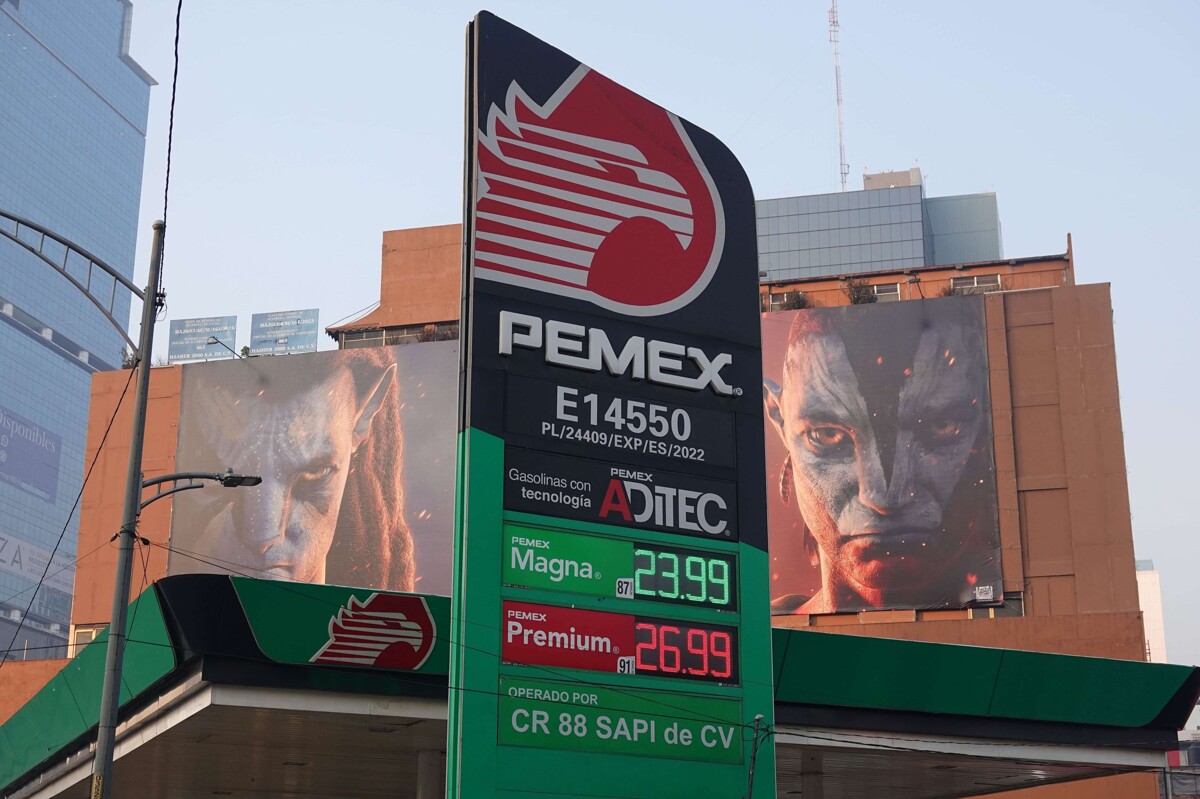 Mexico Cuts Financial Support for Pemex