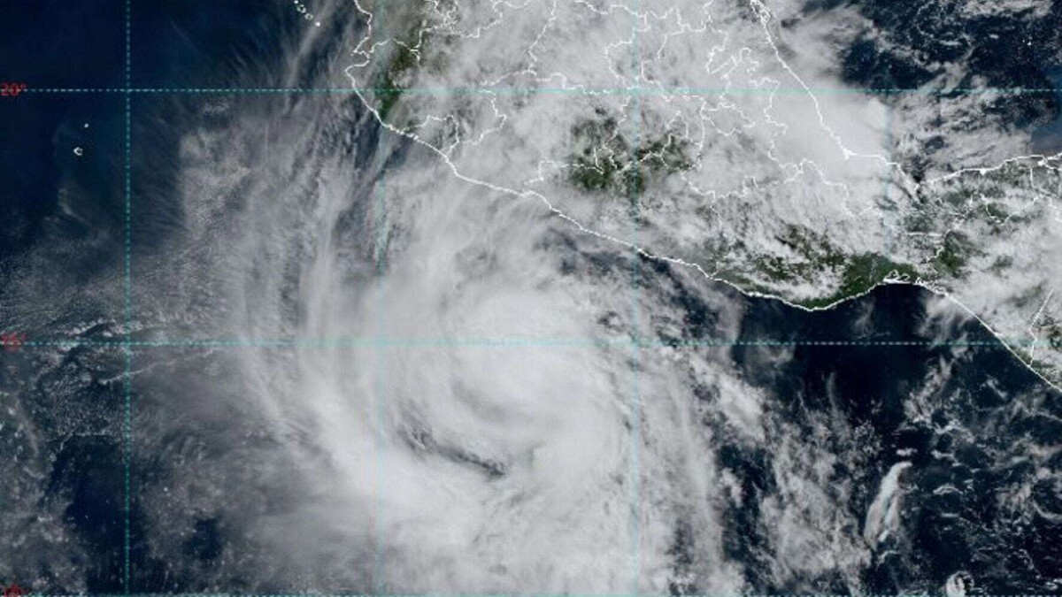 Tropical Storm Kristy Forms Near Acapulco