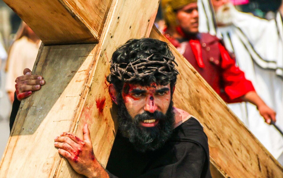 伊斯特拉帕拉的基督受难剧：数百万美元的投资