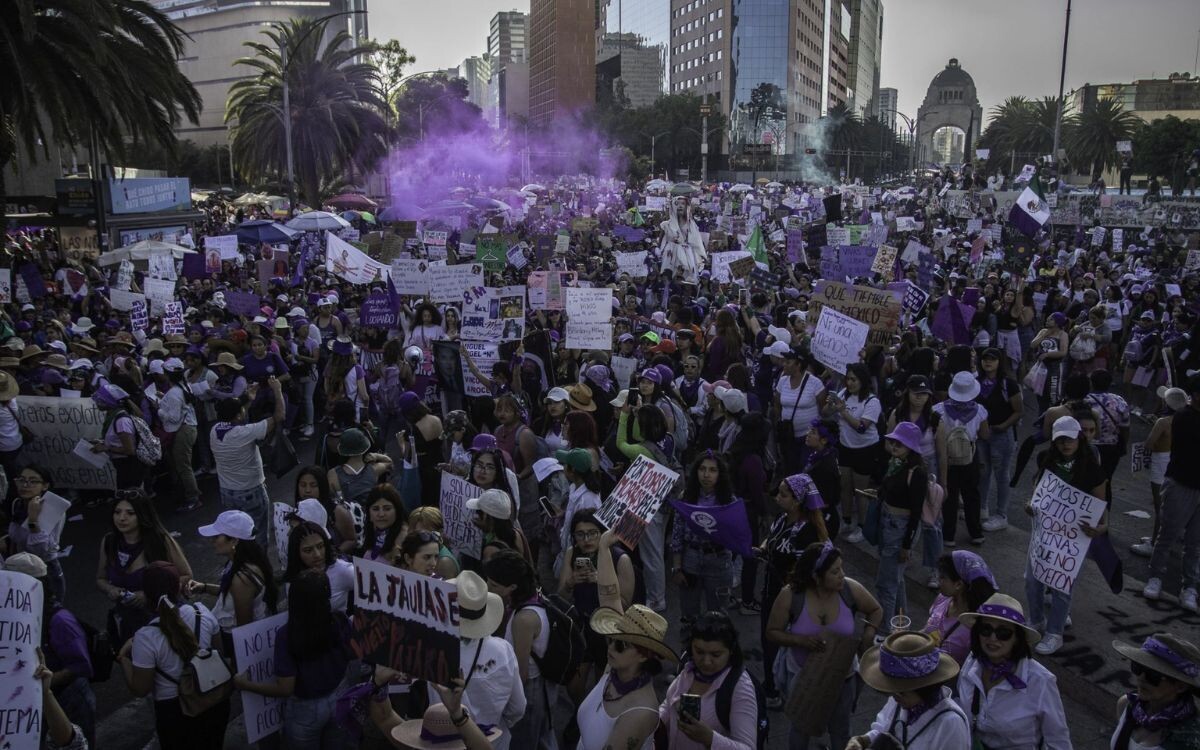 8M March in Mexico City