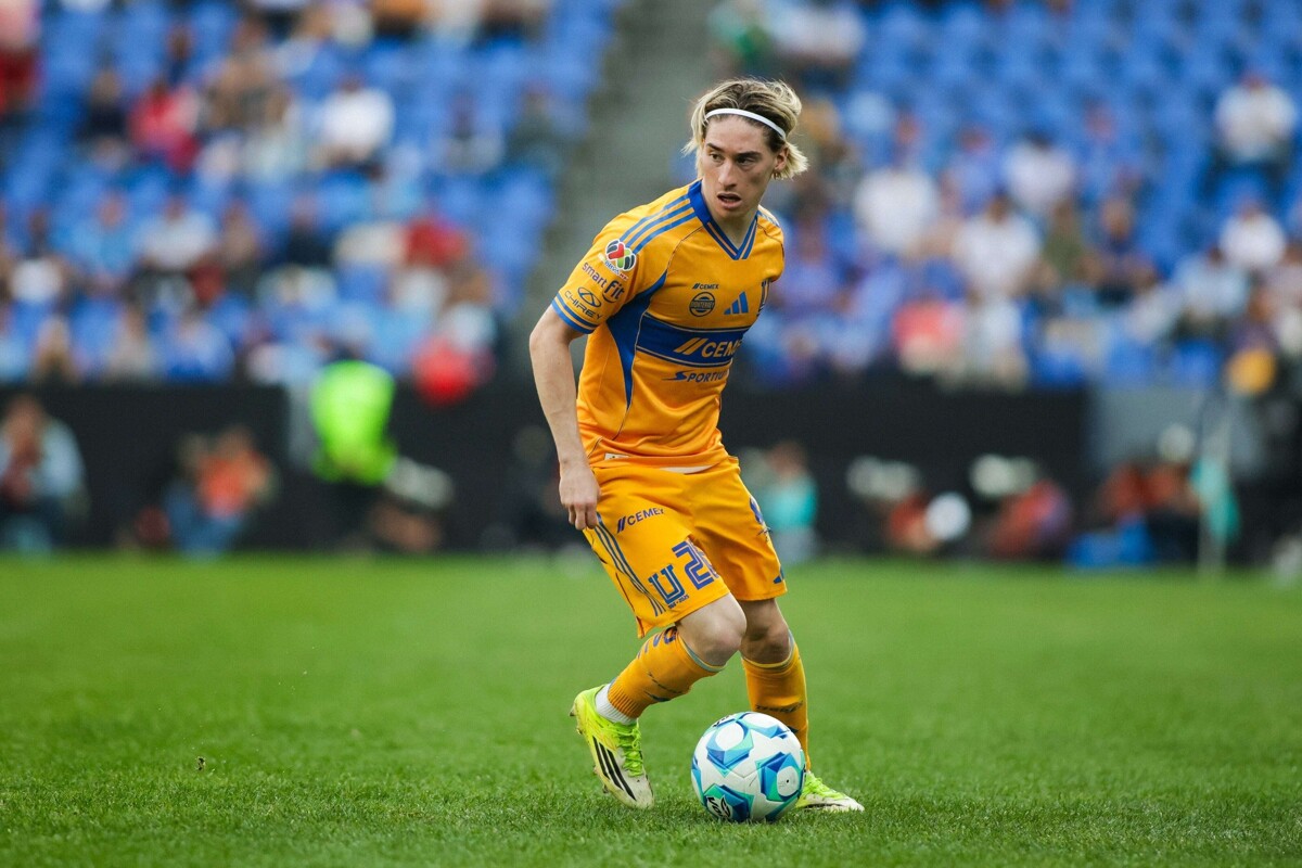 Flores marca autogol decisivo en el duelo entre Juárez y Tigres