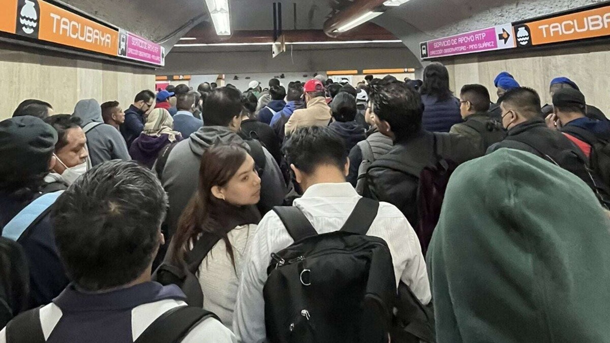 Users Demand Metro CDMX Renovation Amid Delays