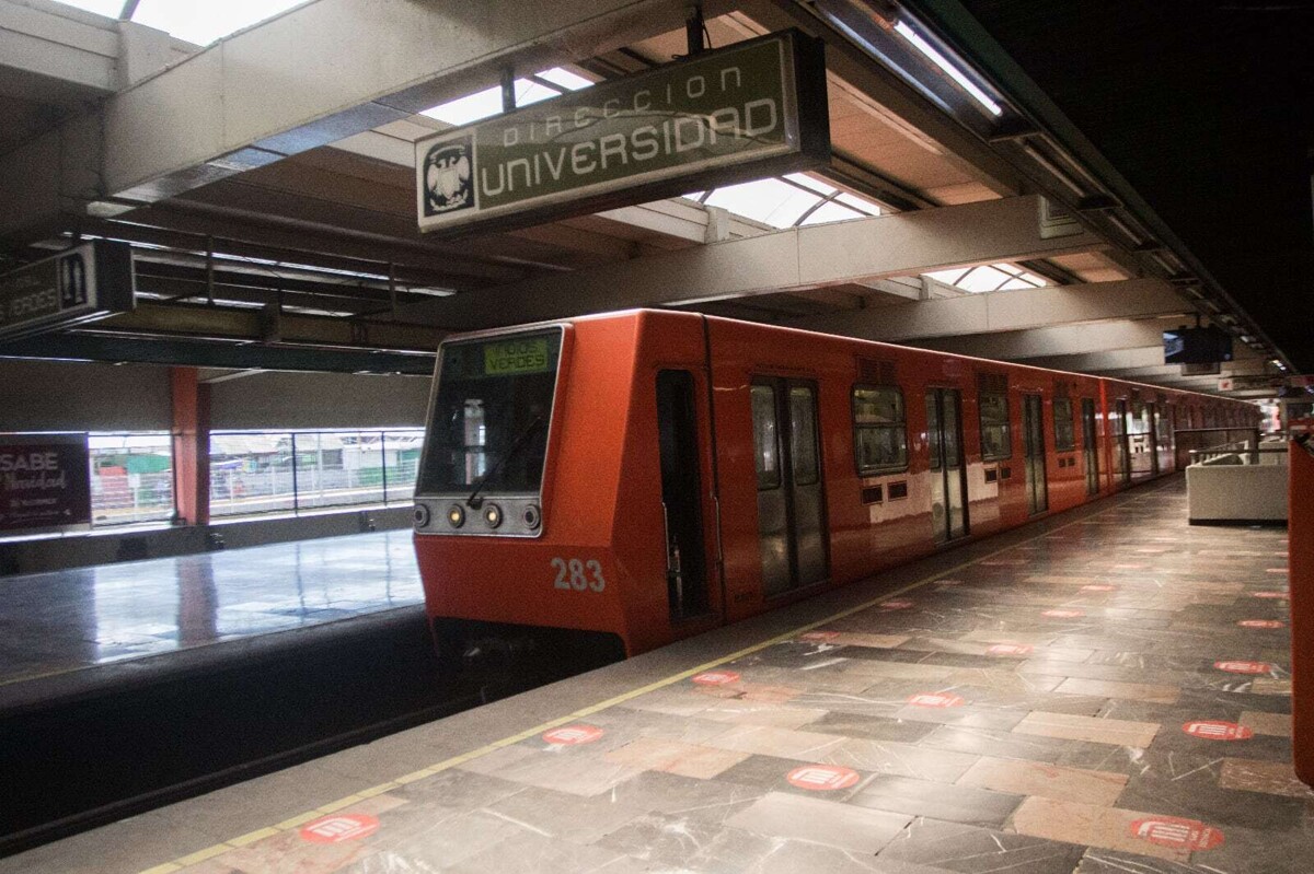 Union Flags Irregularities in Mexico City Metro Construction