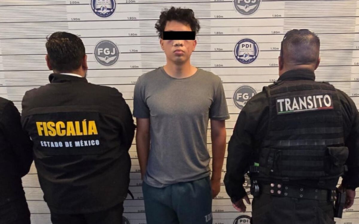 Водитель арестован после наезда на семью у больницы в Мехико