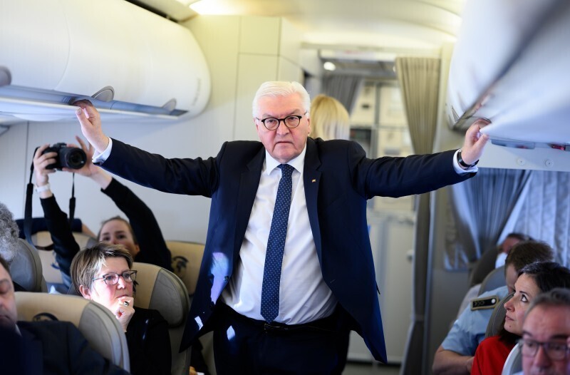 Президент Мексики проведёт встречу с лидером Германии в Канкуне