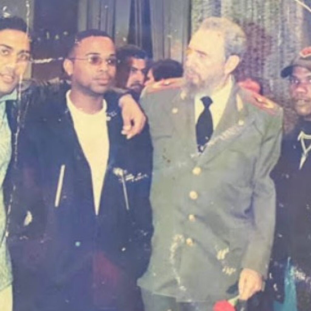 Споры вокруг прибытия кубинского певца Хорхе Хуниора в Майами