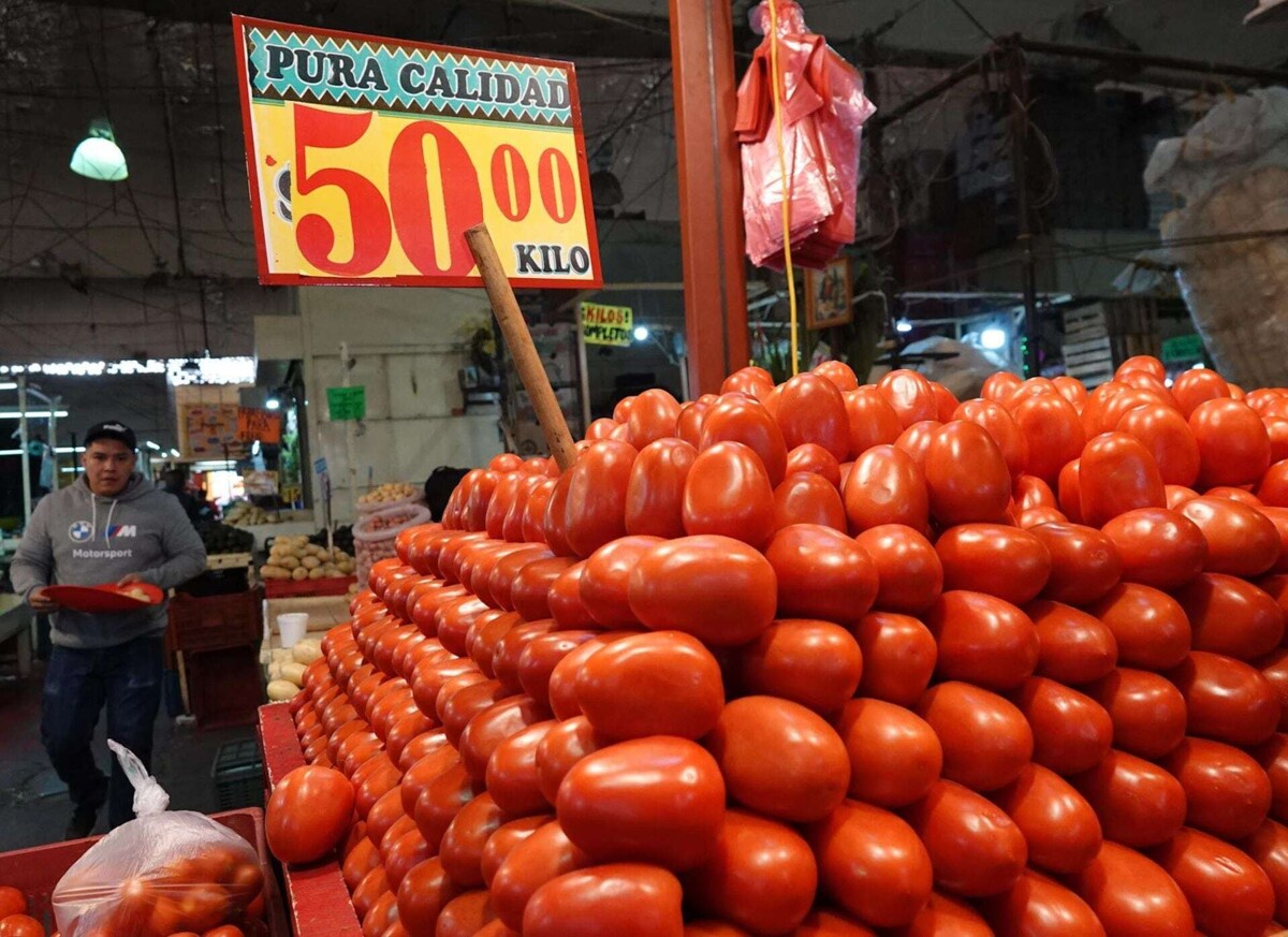 Precios de hortalizas y frutas en México se disparan