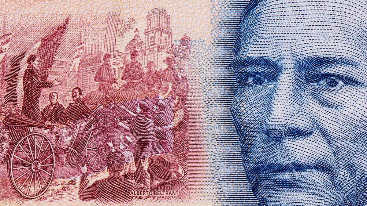 Клаудия Шейнбаум отмечает укрепление песо