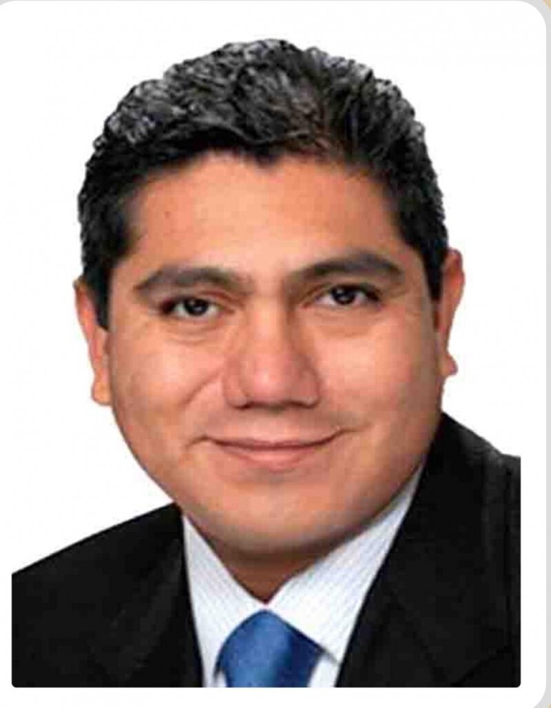 Мексиканский политик с богатым опытом