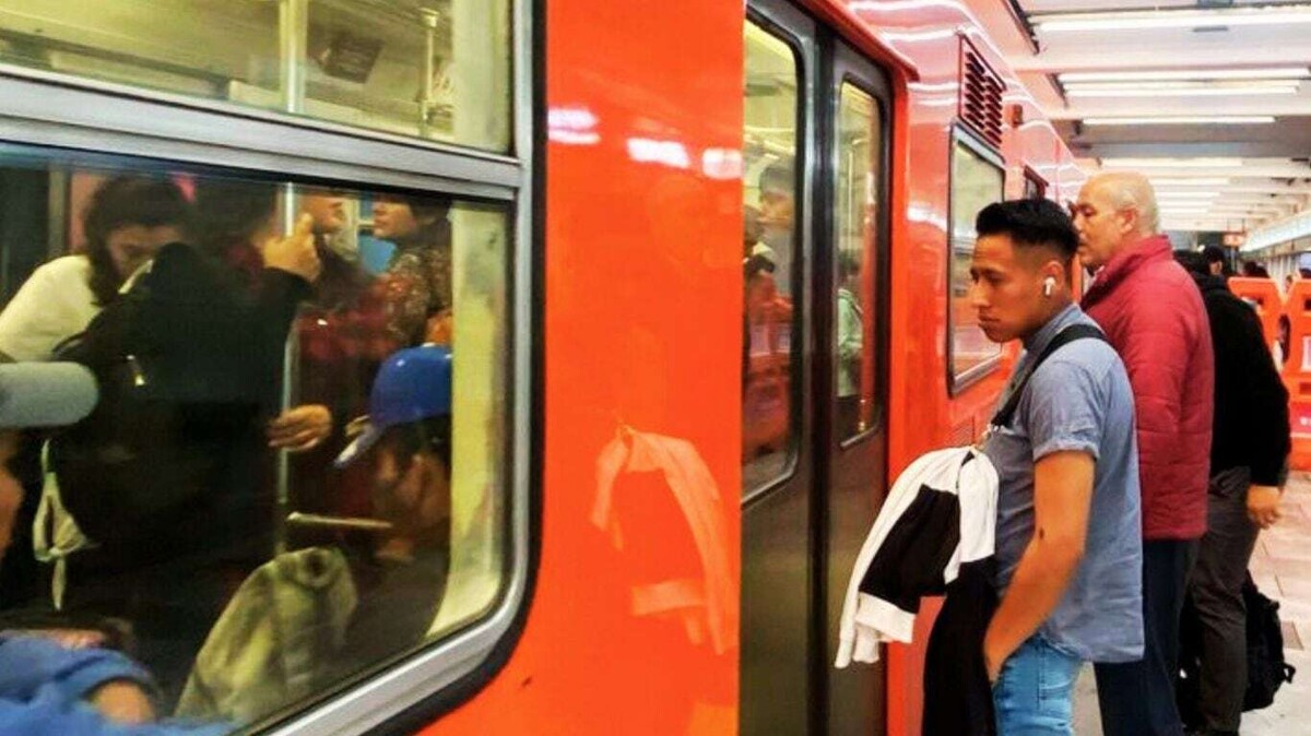 CDMX Metro: Service Update