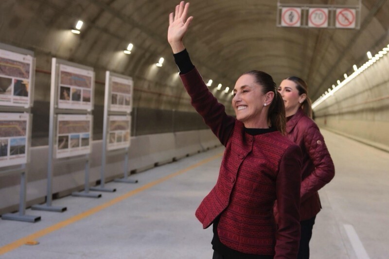 Шейнбаум открыла эстакаду в Тихуане