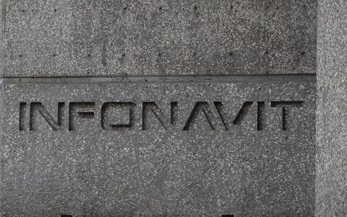 Legal Dispute Between Infonavit and Telra in Mexico