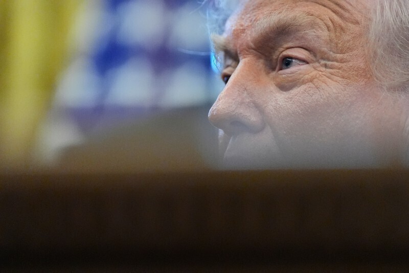 Мексиканский песо достиг минимума за год на фоне давления Трампа