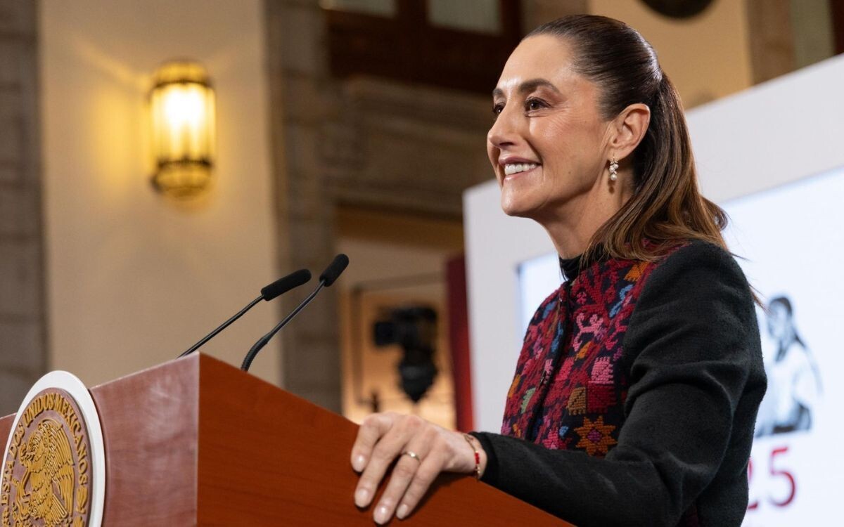 Президент Мексики Клаудия Шейнбаум получила признание за продвижение моды коренных народов