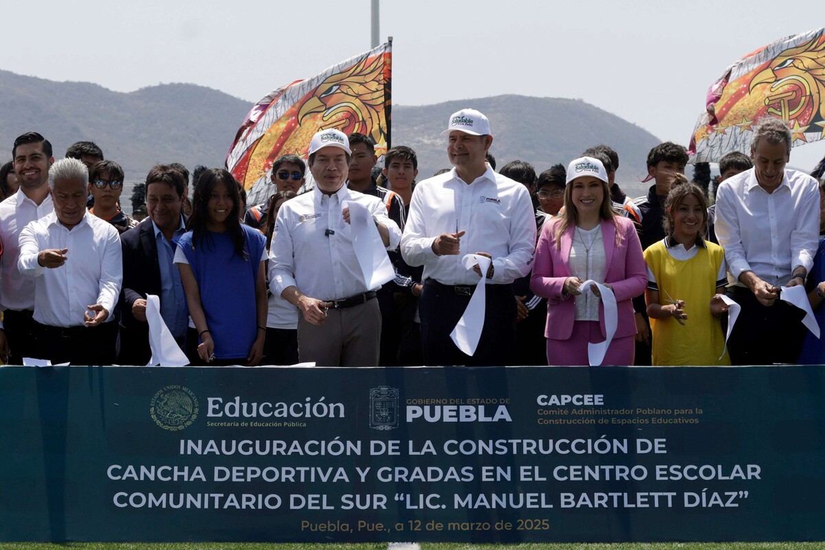 New Health and Education Program in Puebla