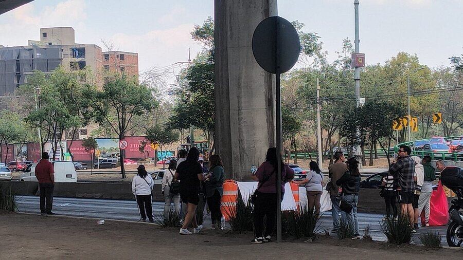 Protest Disrupts Traffic in Mexico City