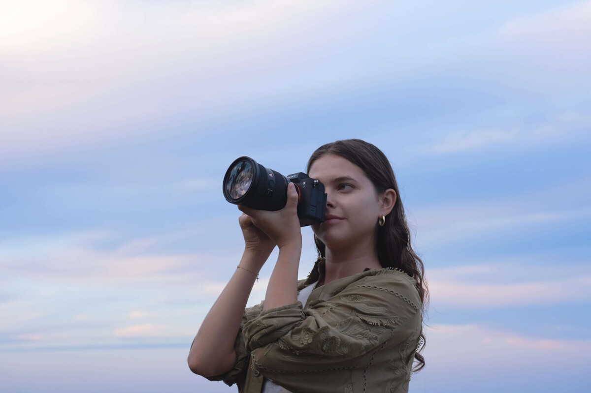 Sony Alpha 7 V Revolutionizes Photography with AI-Powered Features