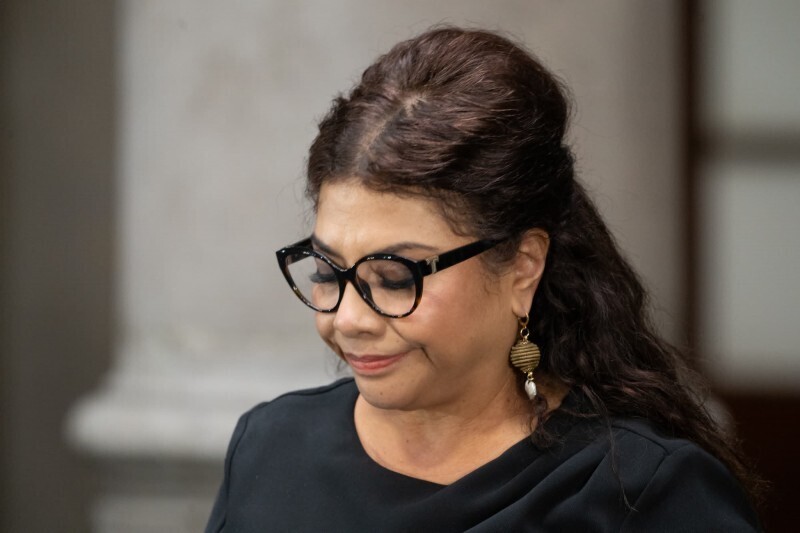 Head of Government Mourns Her Mother's Passing