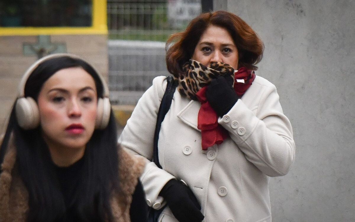 В Мехико активирован двойной уровень оповещения из-за низких температур