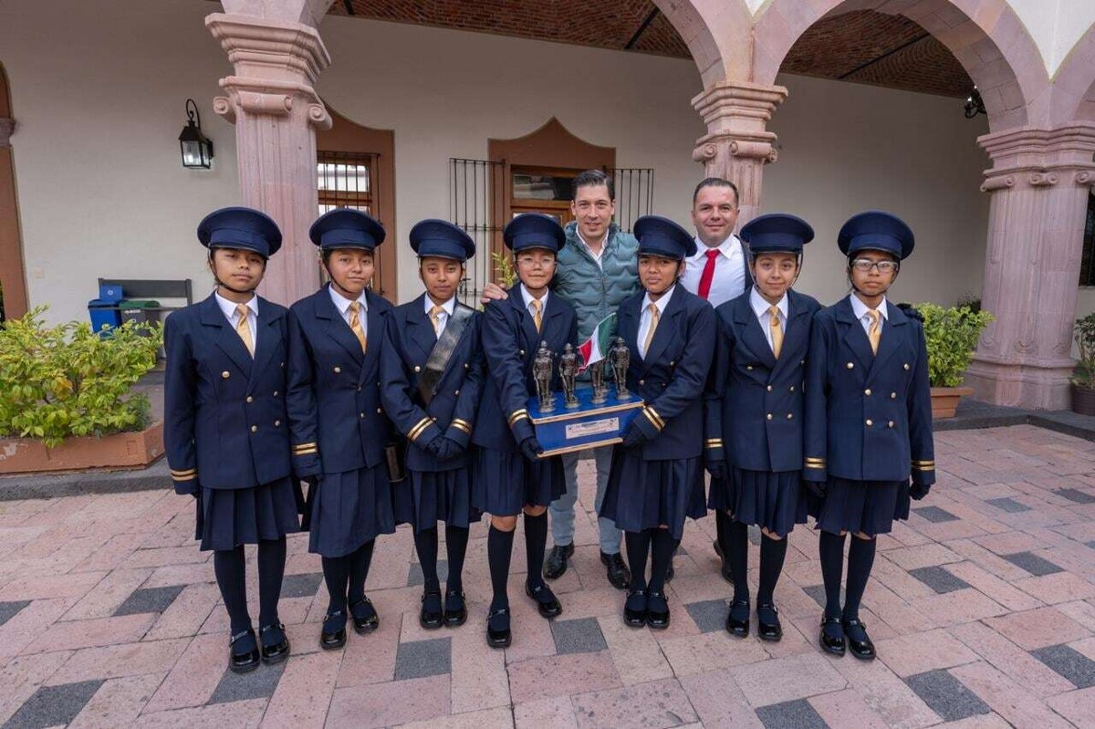 Success for El Marqués Students in National Competition