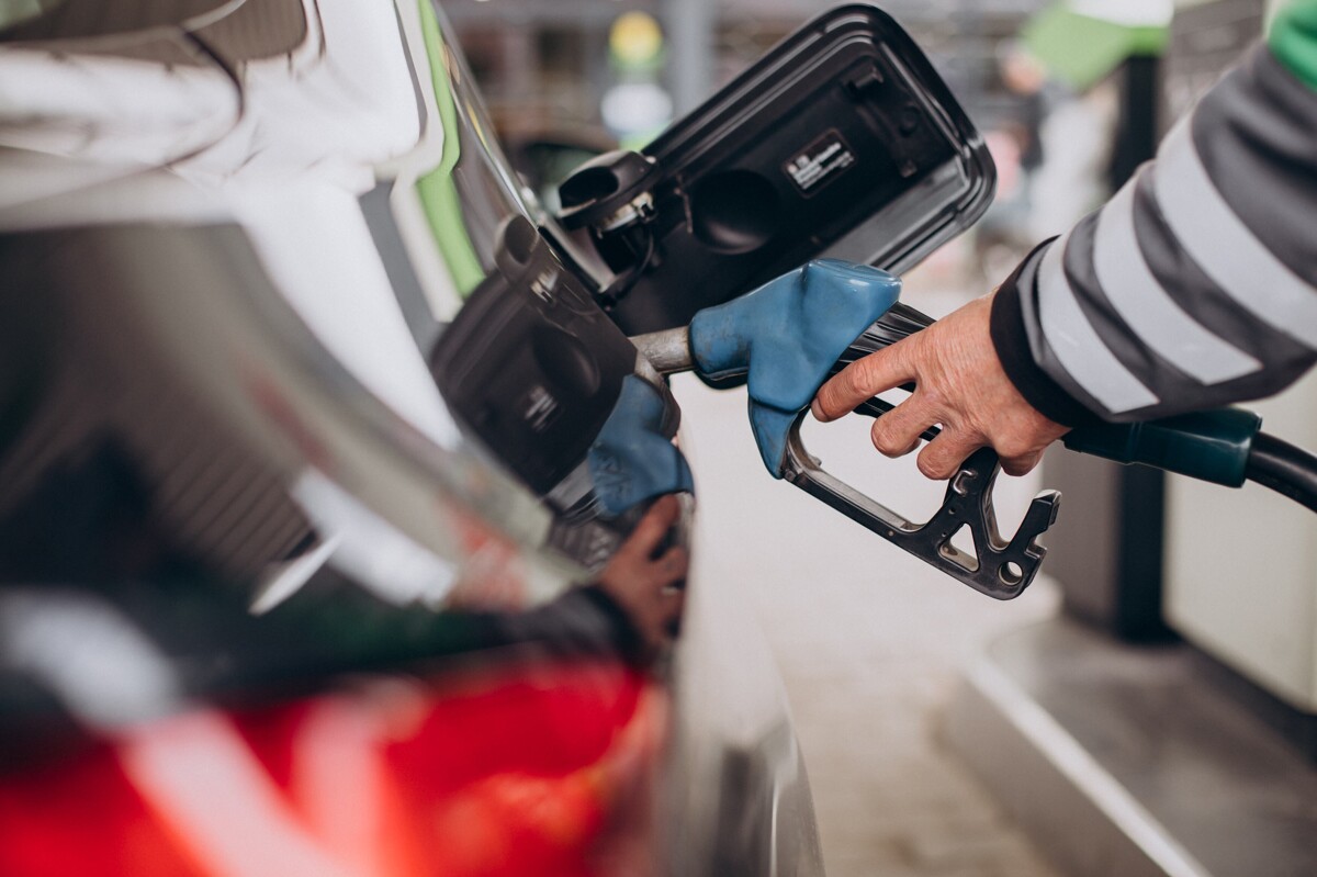 Gasoline Prices in Mexico City: A Comparison with Other Regions
