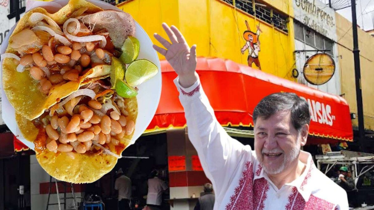 Famous Tacos El Paisa in Mexico City