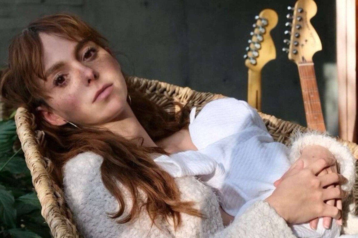 Natalia Téllez de luto tras repentina muerte de su perrito