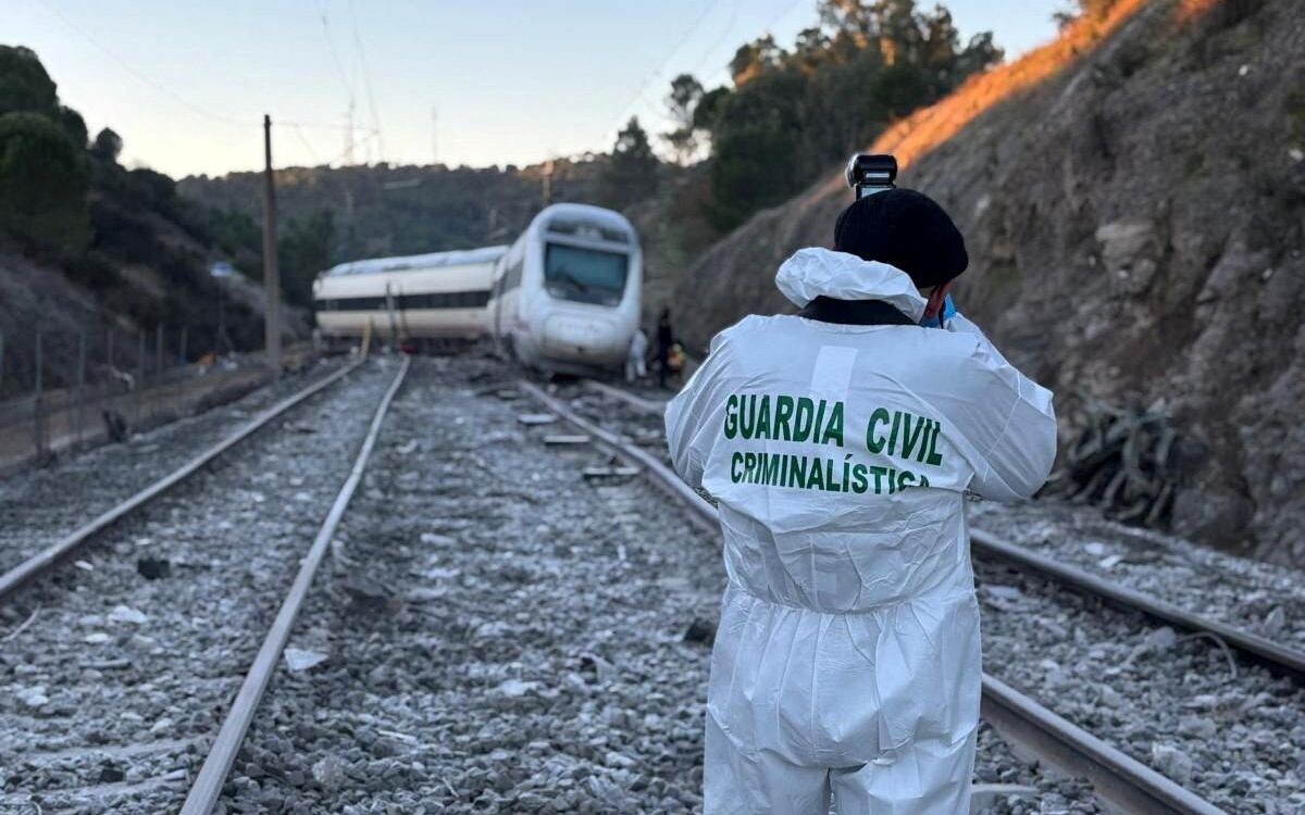 Уголовные обвинения против семей в Чьяпасе из-за строительства железной дороги