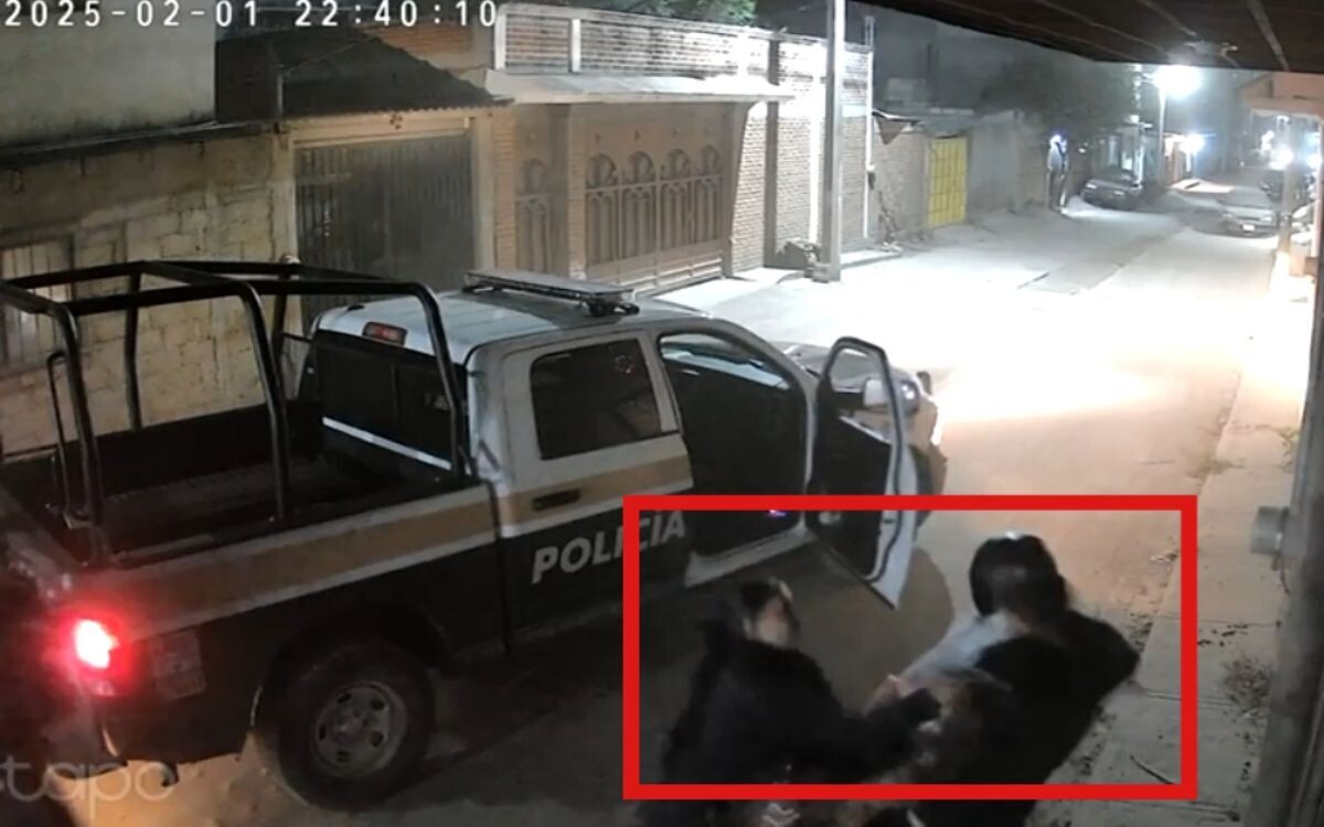 Насильственный арест подростков оправдан властями